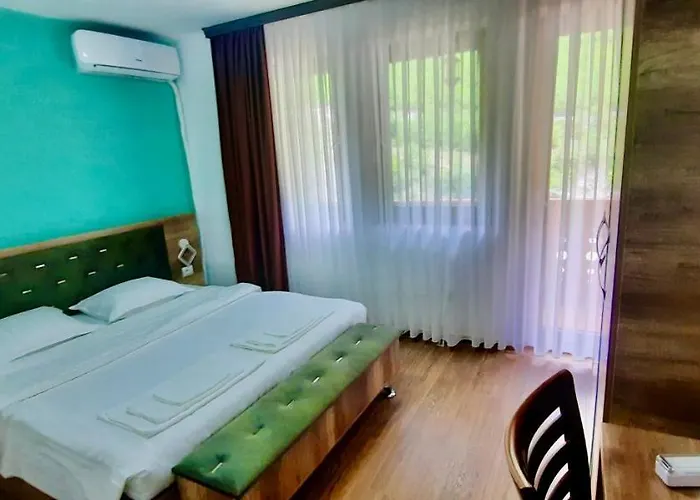 Alexander Bed & Breakfast