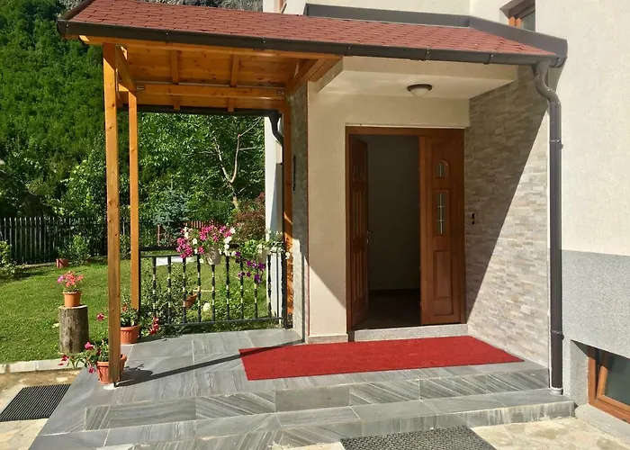 Alexander Bed & Breakfast