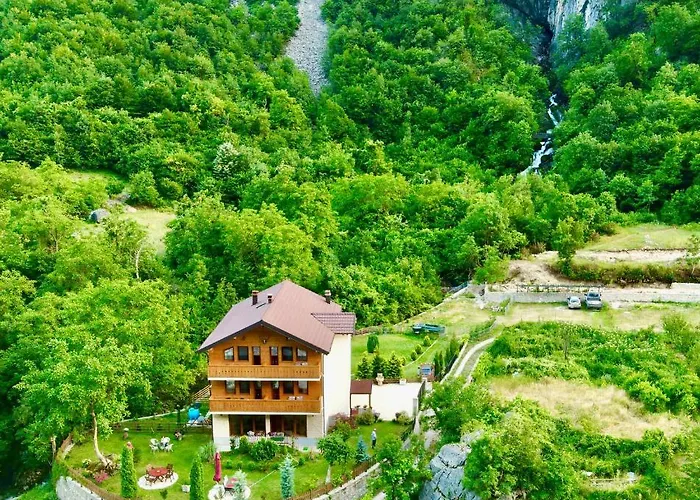 住宿加早餐酒店 Alexander 瓦勒博内